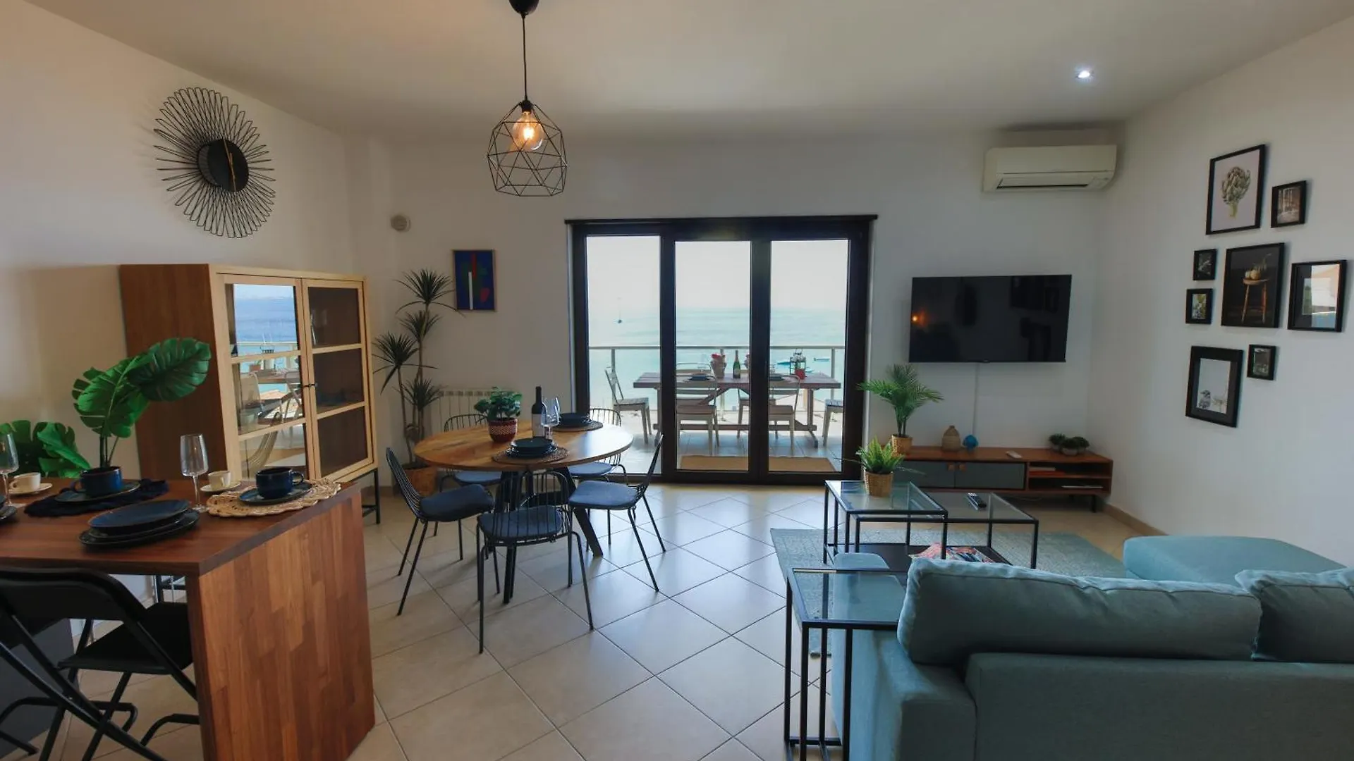 Luxury Apartment Sant'Agata di Militello 0*, Messina Italy